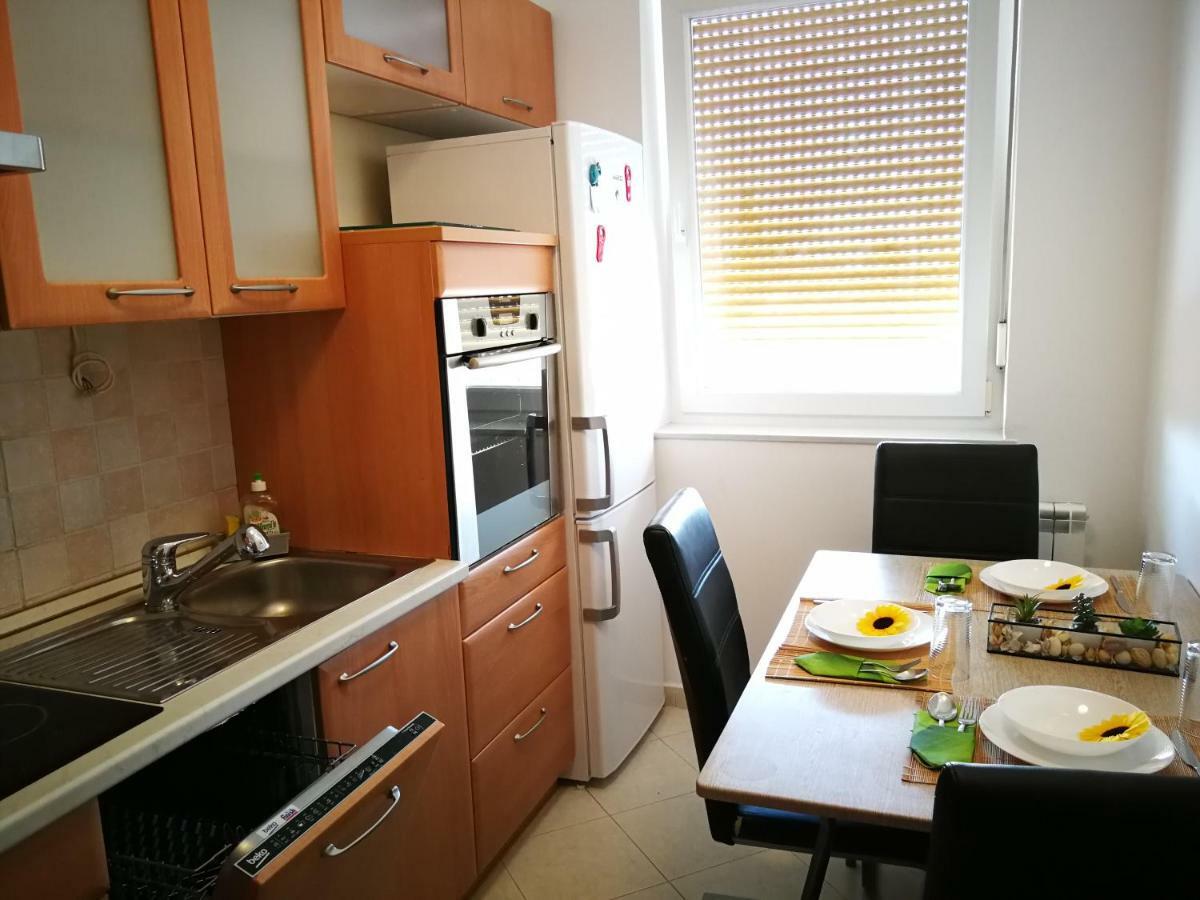 Apartma Vojkovo โคเปร์ ภายนอก รูปภาพ